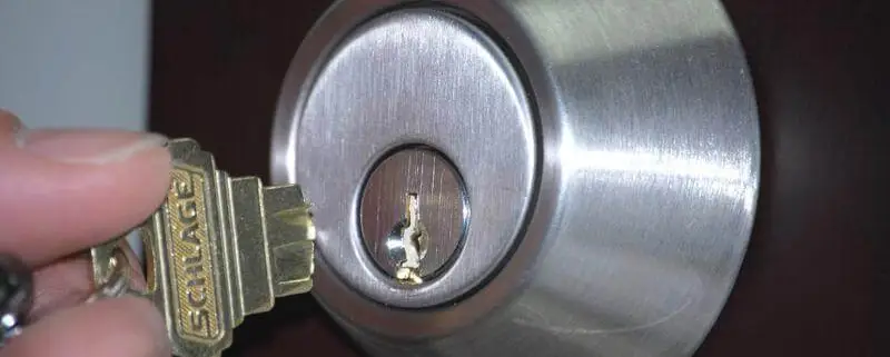 How to Remove a Broken Key from a Lock - Locksmiths in Little Elm for Broken Key - 1st Class Locksmith